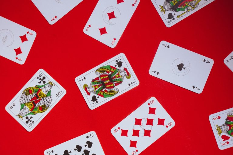 【正版鉴别】QQPOKER正版安全吗？从下载到对局的全方位体验解析