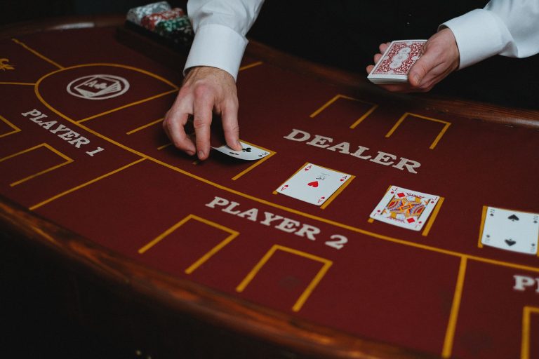 QQPOKER翻牌后下注思路：从持续下注到价值下注的技巧入门