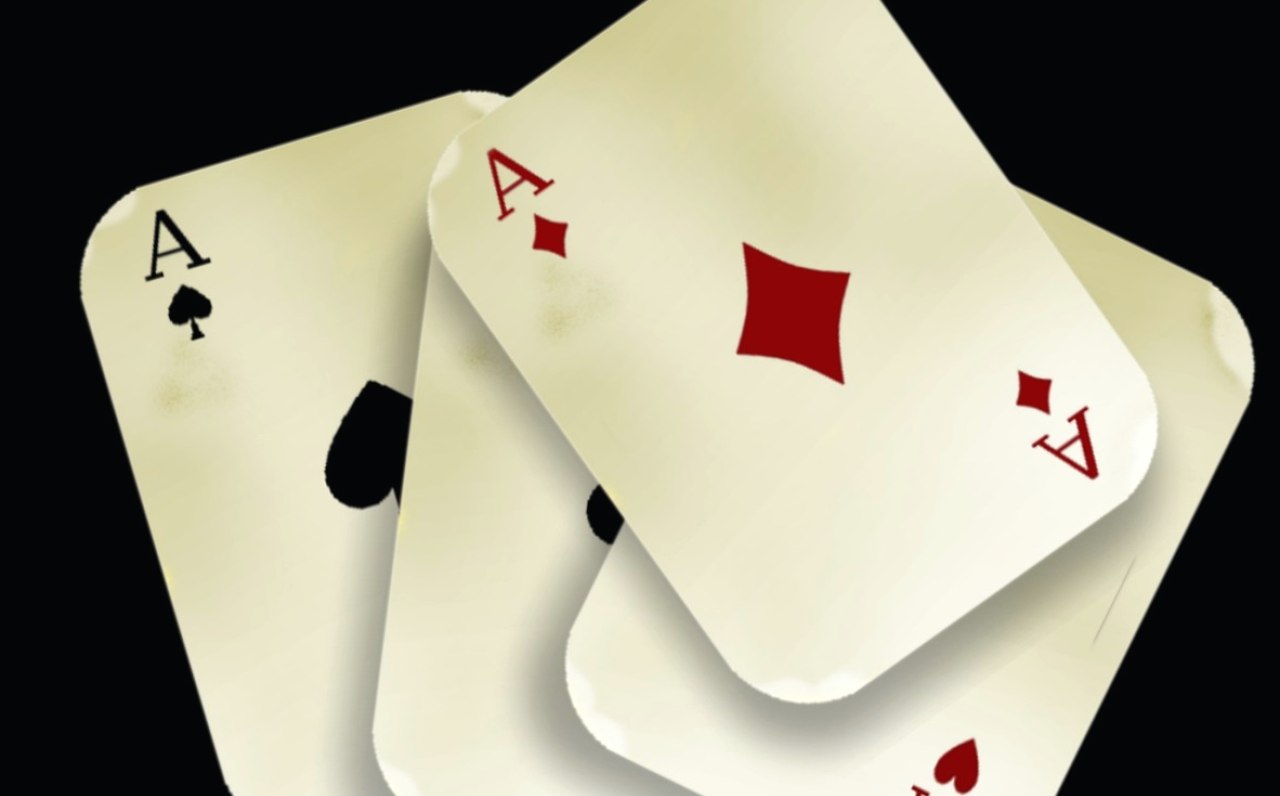 QQPOKER多桌锦标赛生存指南：策略与技巧助你晋级