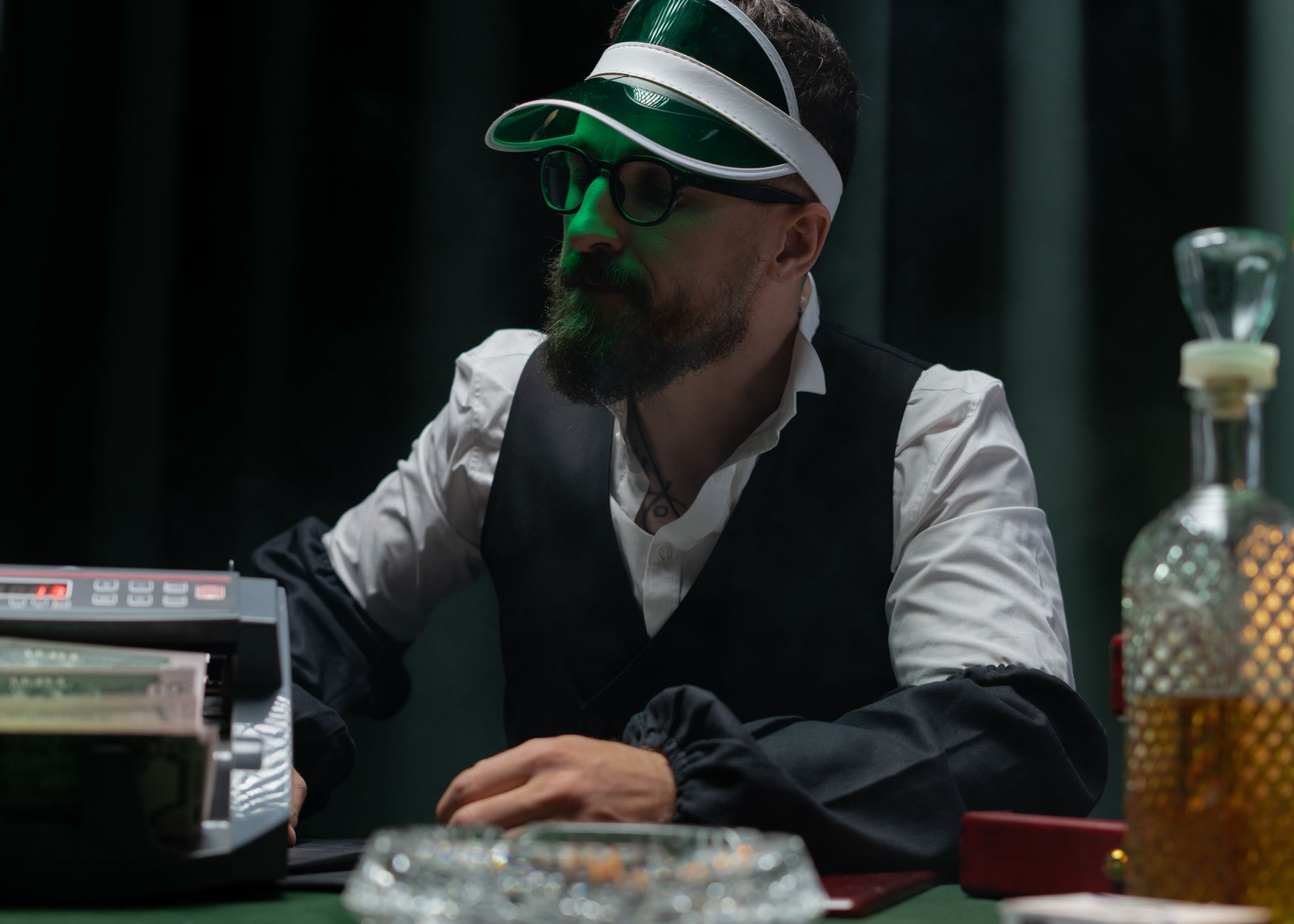 【玩法指南】QQPOKER官方游戏：德州扑克新手入门规则与技巧（要点图解）